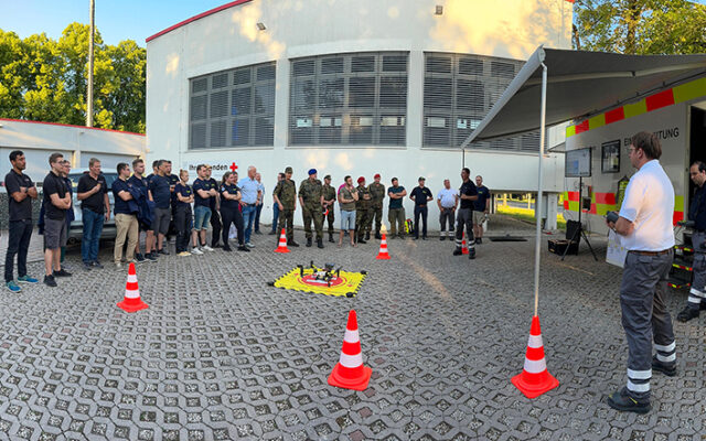 BRK-Rettungshunde und Drohnen zeigten ihr Können beim Treffen des Bayreuther Freundeskreis Katastrophenschutz.