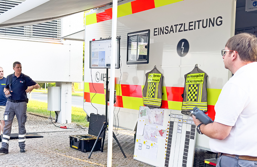 BRK-Rettungshunde und Drohnen zeigten ihr Können beim Treffen des Bayreuther Freundeskreis Katastrophenschutz.