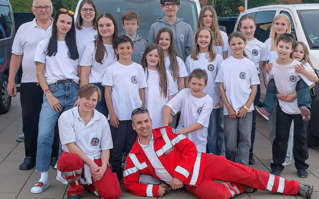 Die Teams der Wasserwacht Ortgruppe Bayreuth erreichen den Vizemeistertitel im Landeswettbewerb im Rettungsschwimmen für Jugendliche in Berg in der Oberpfalz.